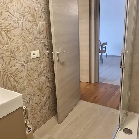 Tra Oasi Naturalistica E Mare アパート